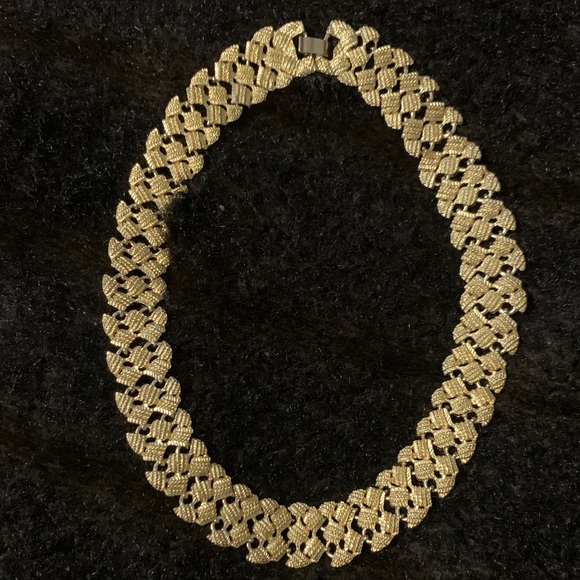 Jewelry - Gold Chain Necklace